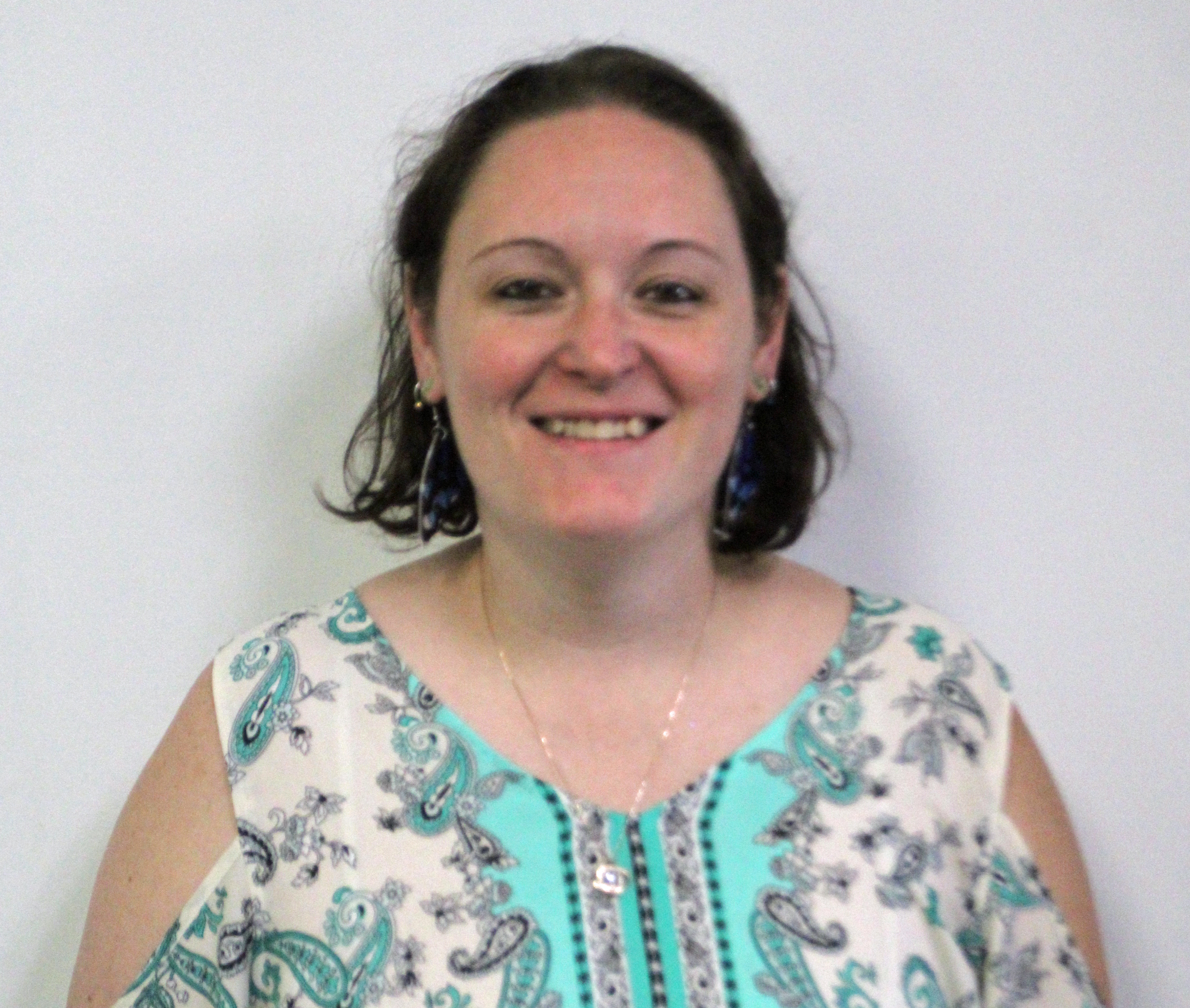 Tori Montgomery : Sales Consultant